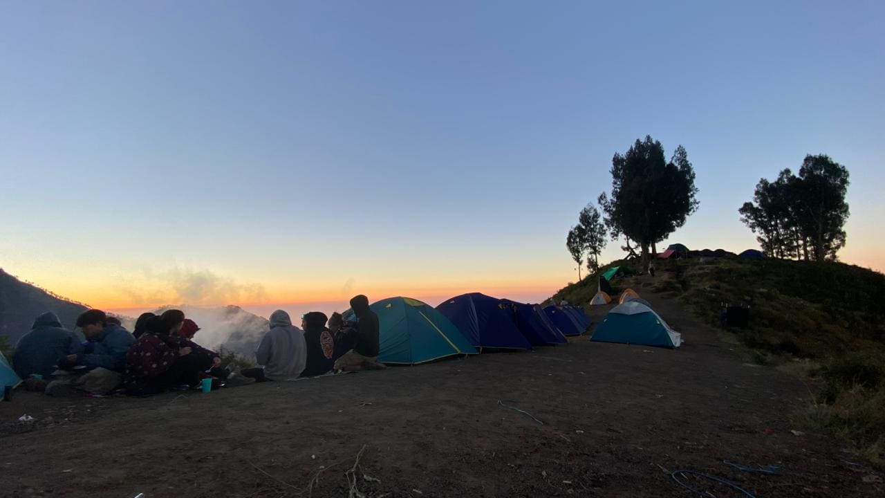Sembalun Crater Rim