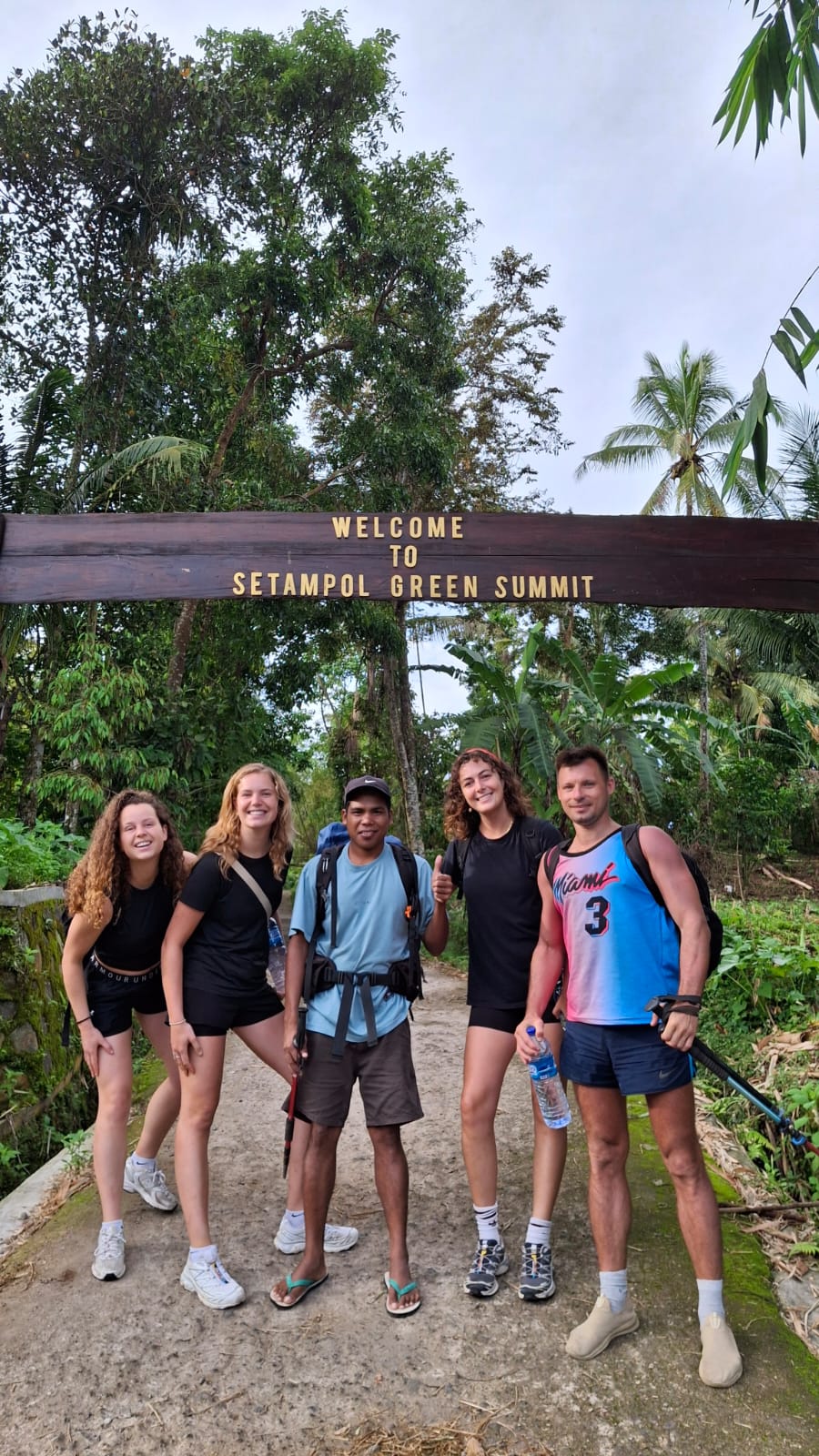 Rinjani Trekking Pro Team